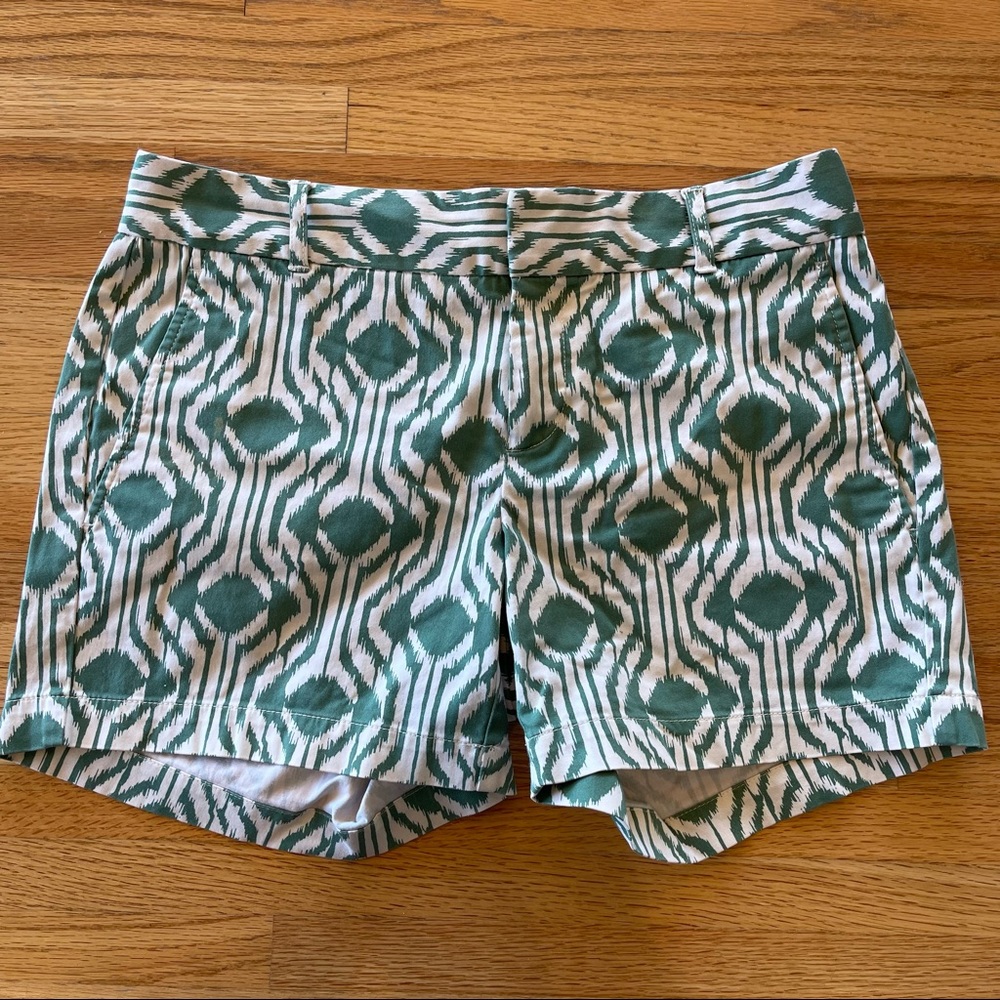Banana republic size 4 shorts
